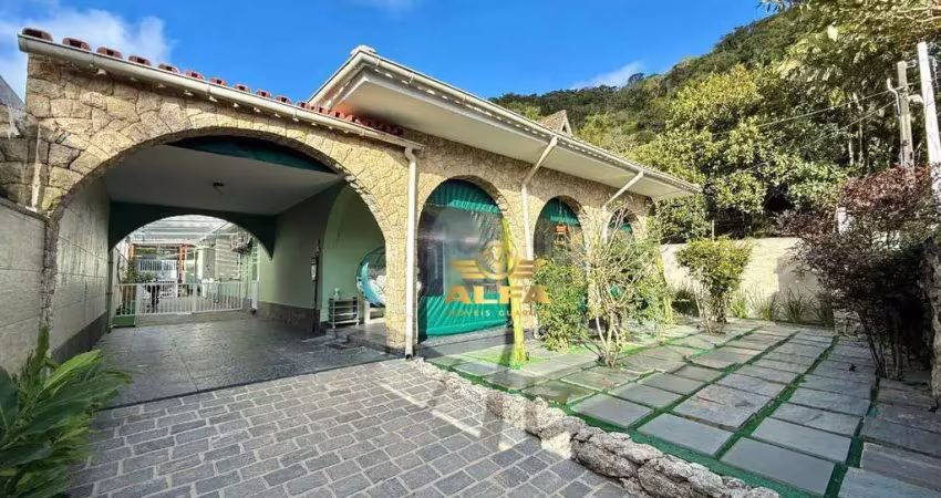 Casa com 3 quartos à venda na Rua Engenheiro Henrique Dória Vasconcelos, 21, Jardim Guaiuba, Guarujá