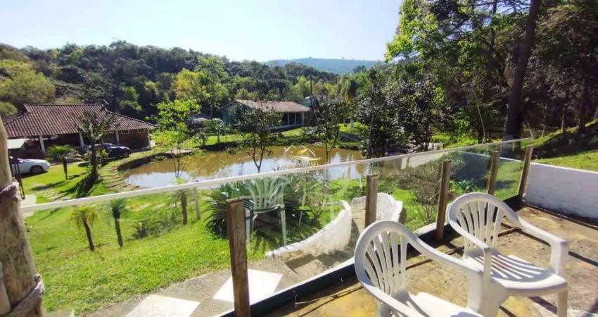 Chácara / sítio com 5 quartos para alugar na Estrada da Pedreira, 1, Bugre, Balsa Nova