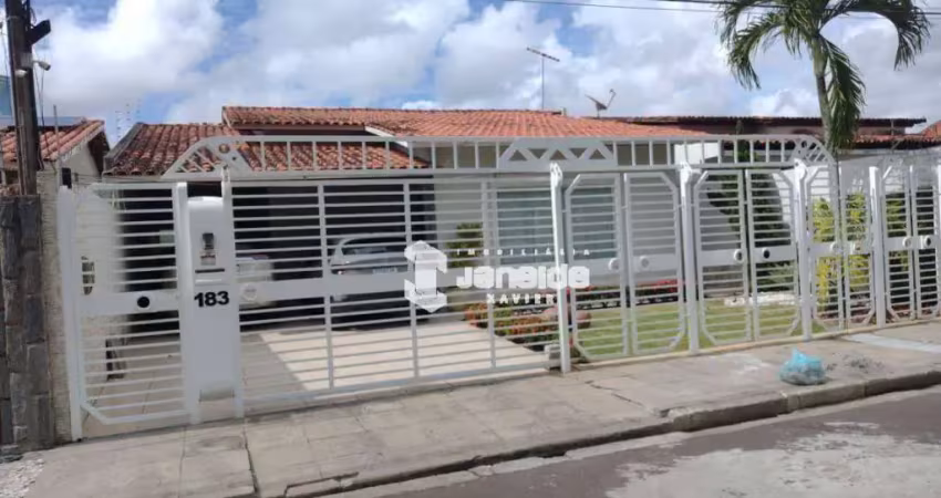 Casa com 2 quartos à venda na Avenida Eduardo Fróes da Mota, Mangabeira, Feira de Santana