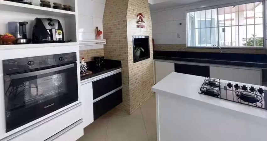 Casa com 3 dormitórios à venda, 238 m² por r$ 720.000 - sim - feira de santana/ba