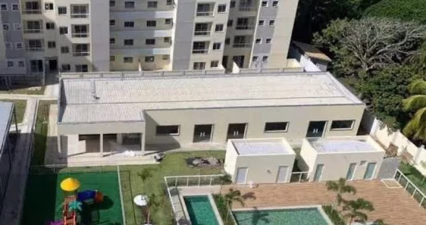 Apartamento 2/4 em Buraquinho.