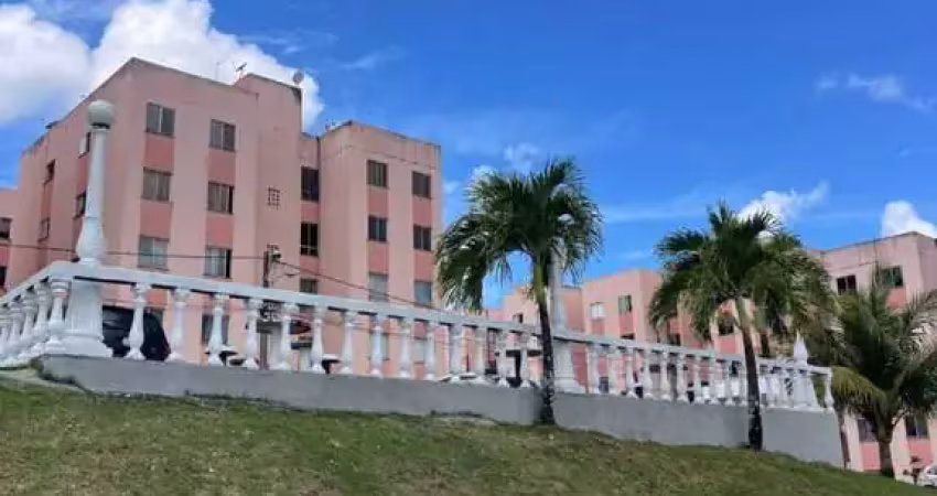 Apartamento á venda com 2/4 no cond. residencial jardim ipitanga life!!