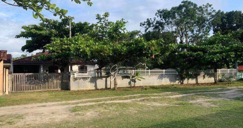 Casa com 4 dormitórios à venda, 270 m² por R$ 585.000,00 - Pontal do Sul - Pontal do Paraná/PR