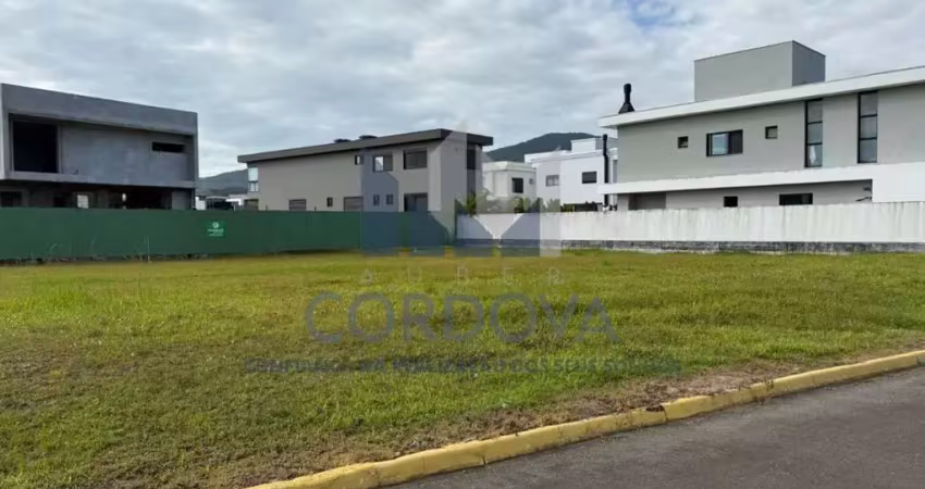 Terreno em condomínio à venda em camboriú-sc, bairro santa regina - 390,00 m² de área