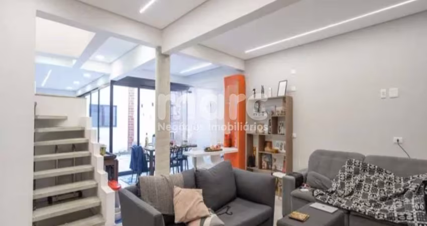 Casa com 3 quartos à venda na Rua Votupoca, 138, Vila Romana, São Paulo