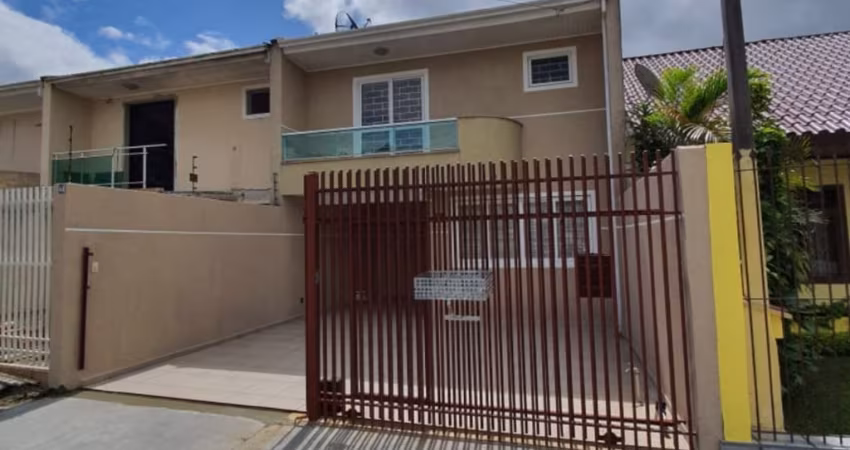 SOBRADO COM 3 QUARTOS NO BAIRRO CIDADE JARDIM SAO JOSE DOS PINHAIS