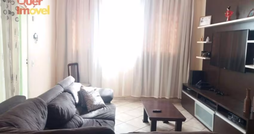 Casa à venda na Vila Tibério, Ribeirão Preto-SP: 3 quartos, 1 sala, 2 banheiros, 1 vaga de garagem - 166,31 m². Quer Imóvel Negócios Imobiliários.