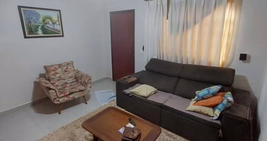 Casa à venda em Ribeirão Preto-SP, Jardim Piratininga: 3 quartos, 1 suíte, 1 sala, 2 banheiros, 2 vagas, 115m²  Quer Imóvel Negócios Imobiliários.
