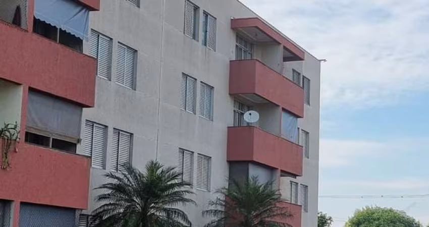 Apartamento à venda no Jardim Interlagos, Zona Leste de Ribeirão Preto-SP. 3 quartos, 1 sala, 1 banheiro, 1 vaga. 64m² - Quer Imóvel.