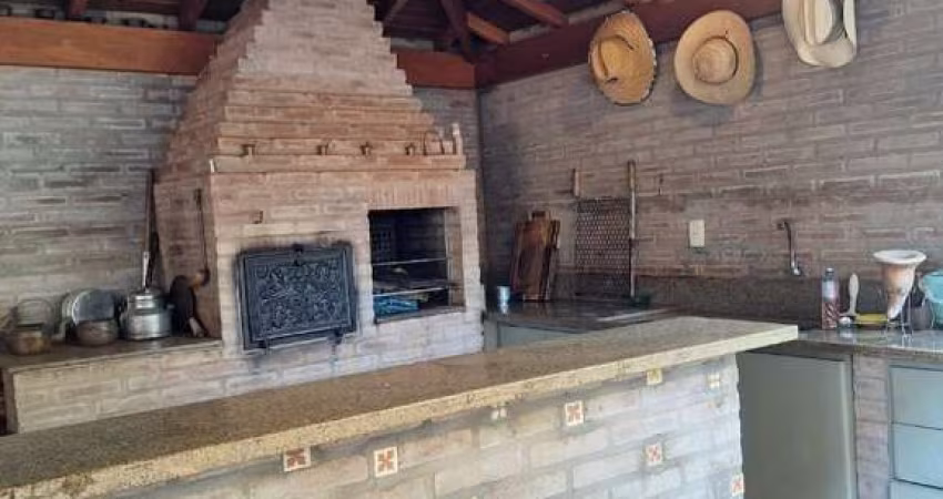 Casa em Condomínio em Ribeirão Preto-SP  Bairro Condomínio Aroeira  3 Quartos  1 Suíte  2 Salas  2 Banheiros  2 Vagas  155m².