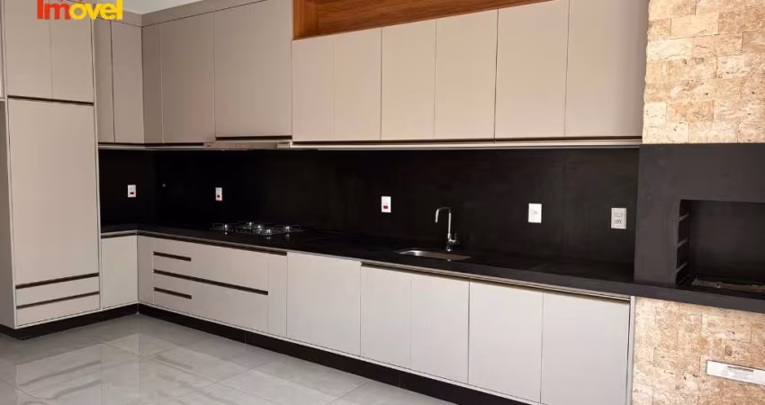 Casa de alto padrão em condomínio no Jardim San Marco II, Ribeirão Preto-SP  3 suítes, 2 salas, 4 vagas  150,87 m²  Quer Imóvel Negócios Imobiliários.
