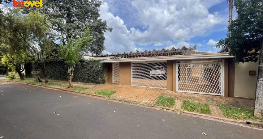 Espaçosa casa para locação em Ribeirão Preto-SP, Jardim Recreio: 4 quartos, 3 suítes, 2 salas, 6 banheiros, 7 vagas, 435m²