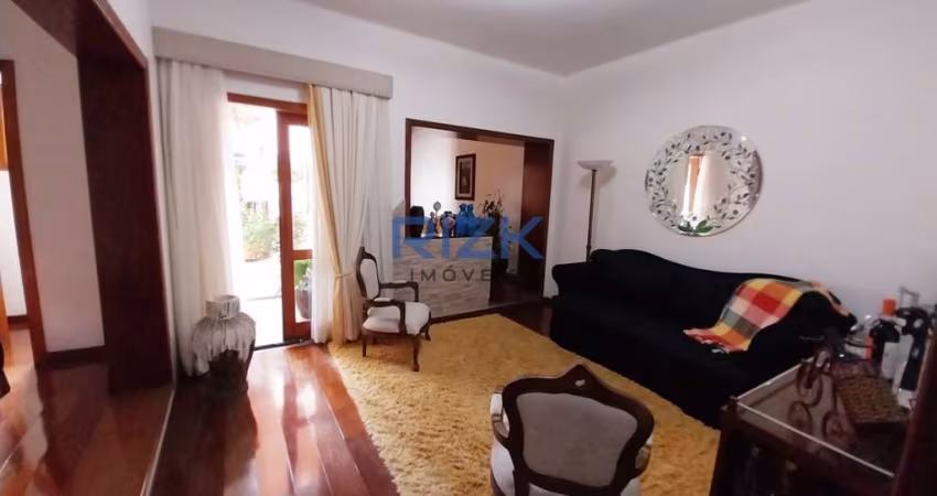Sobrado a venda na Aclimação