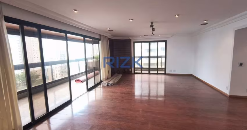 Apartamento com 4 quartos na Aclimação
