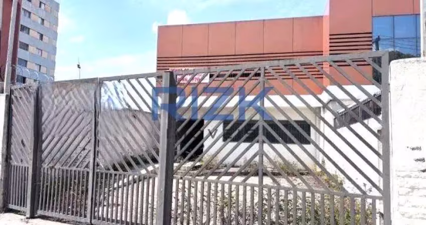 Terreno em condomínio fechado à venda na Avenida Dom Pedro I, Vila Monumento, São Paulo