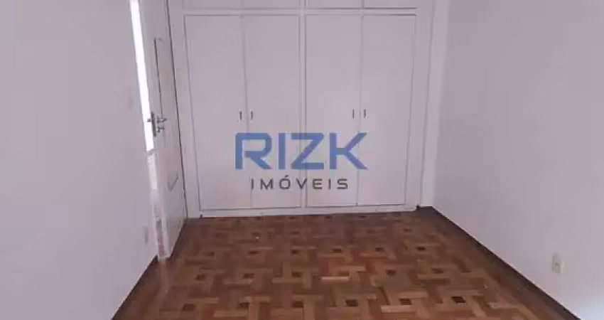 Apartamento com 2 quartos na Aclimação