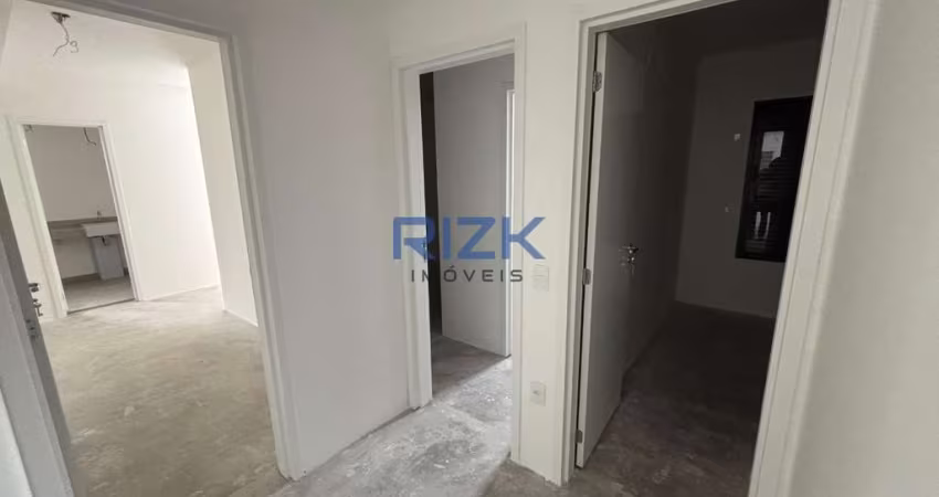 4 DORMITÓRIOS, 03 SUÍTES,140 M2 E 2 GARAGENS.