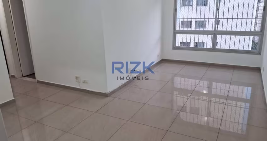 APARTAMENTO REFORMADO PRÓXIMO AO PARQUE.