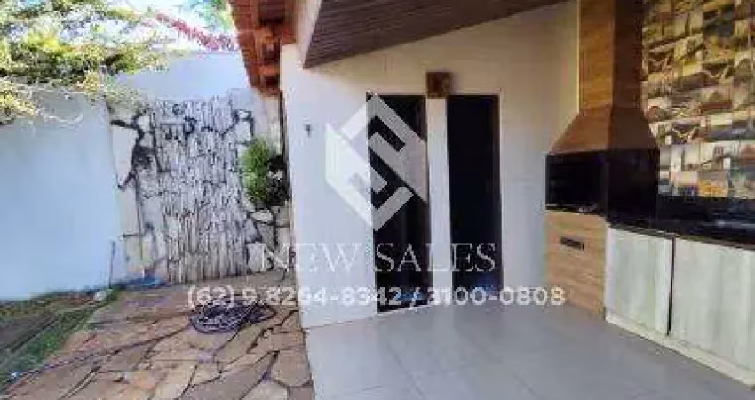 Casa-3 quartos,1 suíte com closet, 3 banheiros, garagem 5 carros- campus