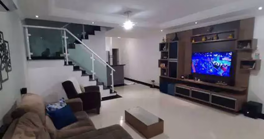 Sobrado com 3 dorms, caiçara, praia grande! - cód: act2602