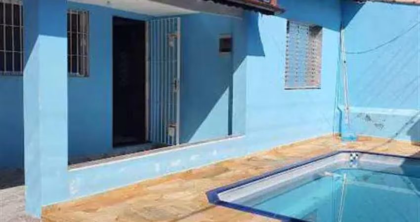 Casa com 2 dorms, Piscina e Edícula! - Cód: ACT2617