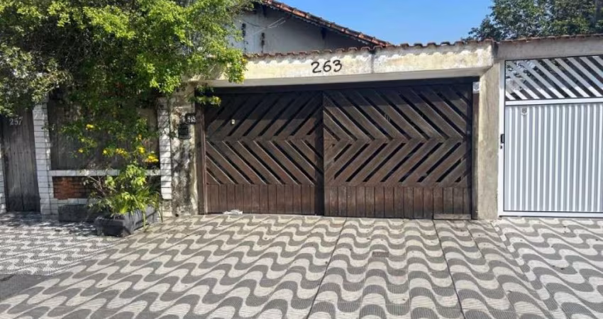 Casa Térrea Geminada em Praia Grande, localizada na Vila Guilhermina!! - Cód: ACT3129
