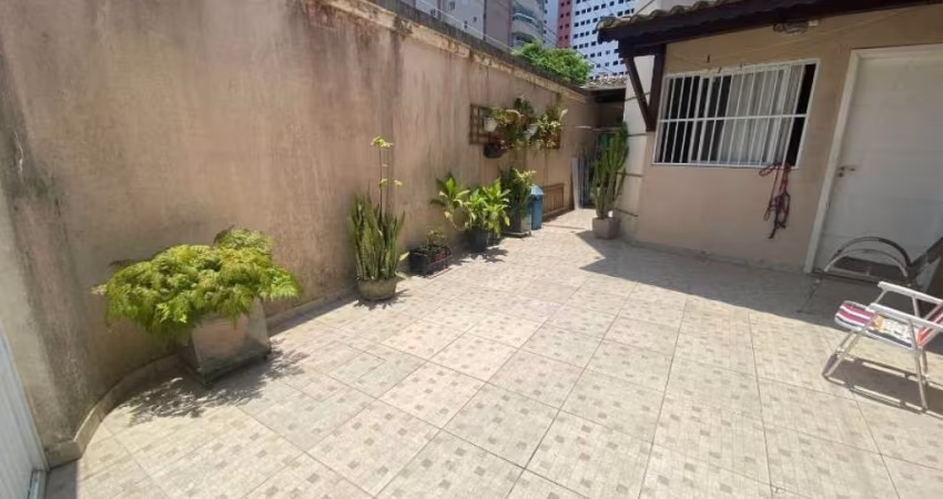 LINDO SOBRADO 2 SUÍTES, PERTINHO DA PRAIA, CHURRASQUEIRA R$450 MIL!!!!