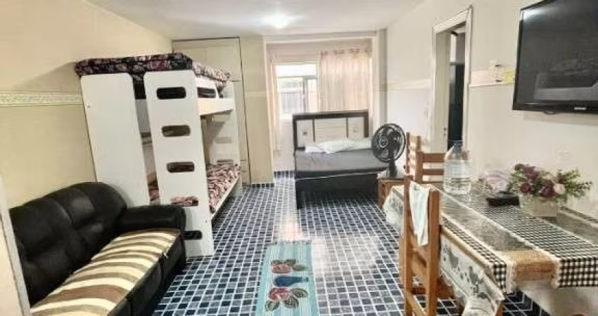 Linda Kit na Aviação com Vaga de Garagem e Portaria - 200 mts do mar!