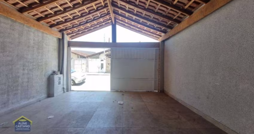 Linda Casa Reformada na Vila Tupi com 2 dorms 2 vagas Apenas R$ 490mil!
