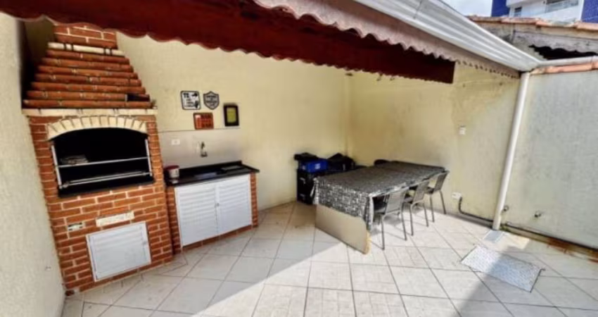 Sobrado Geminado na Guilhermina - Lado Praia! 3 dorms 2 vagas!