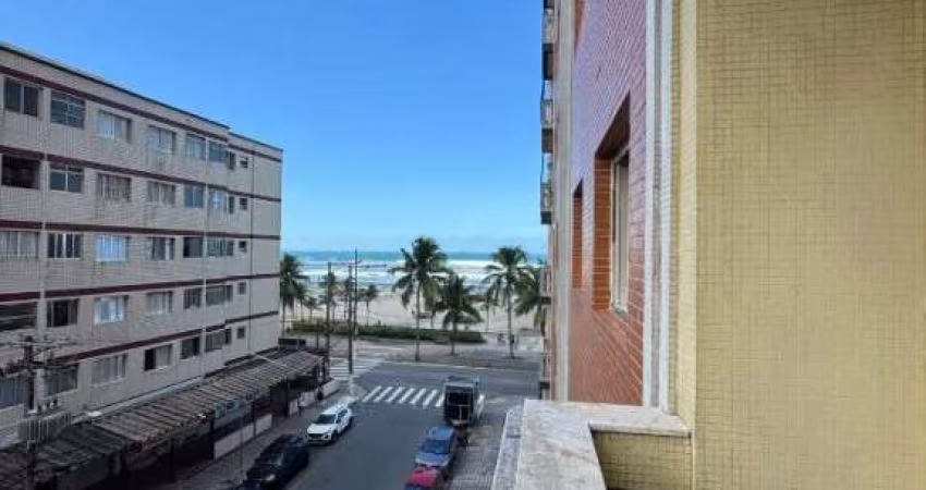 ESTE VENDE RÁPIDO! 2 DORMS MOBILIADO EM PRÉDIO FRENTE MAR  POR APENAS...
