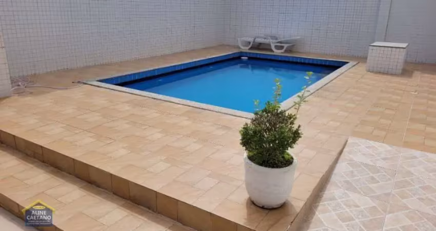 Sobrado de Condomínio, 200 mts da praia c/ Piscina - 290 mil