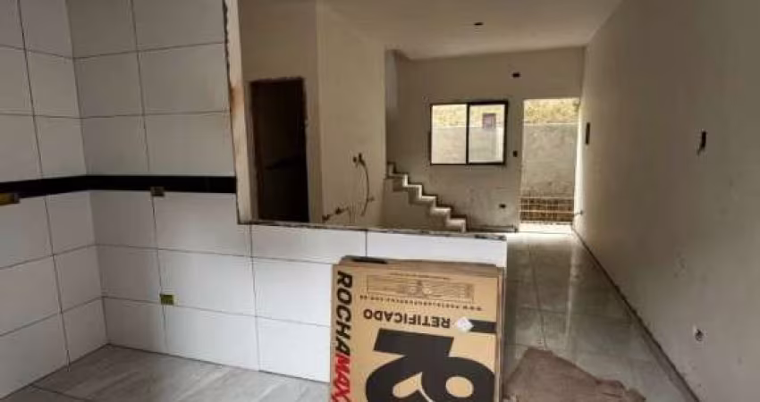 Linda Casa de Condomínio Térrea - Nova e Financia! 2 dorms 1 suíte!