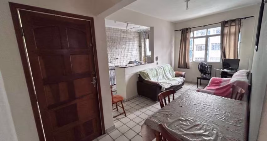 AQUI ESTA O IMÓVEL QUE PROCURA , PARA INVESTIR NO AIRBNB , UMA QUADRA DA PRAIA VILA GUILHERMINA.