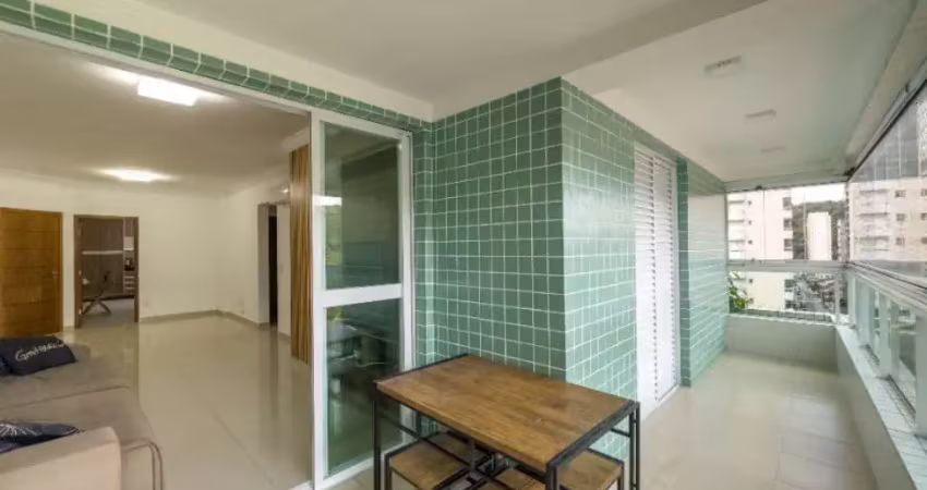 Apartamento com 3 dorms 2 vagas de garagem privativas! varanda gourmet!