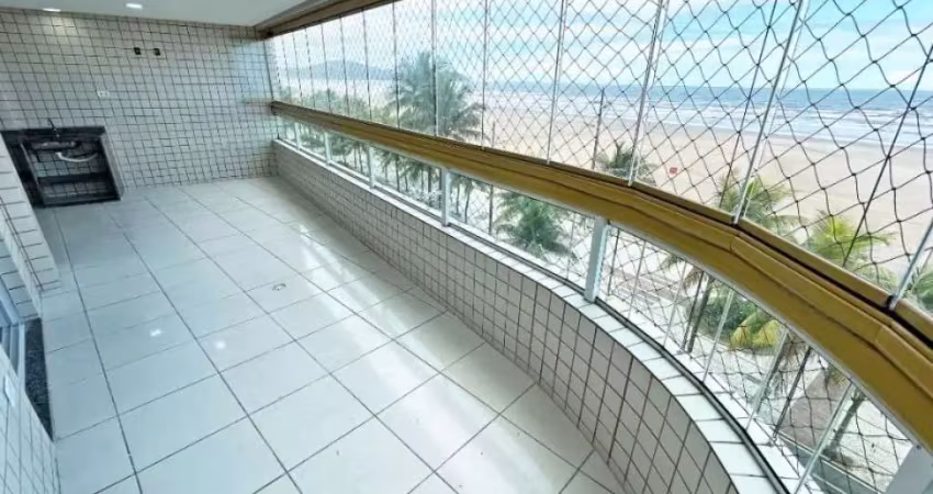 Busca frente mar? olha este apê 3 suítes impecável com vista imperdível por apenas...