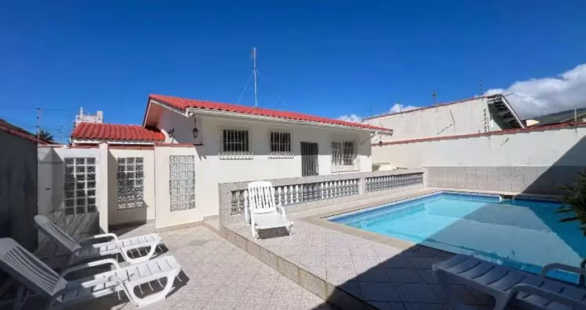 Casa à venda - 3 dormitórios, 2 suítes, 5 vagas, piscina, edícula e área gourmet! - cód: act3457