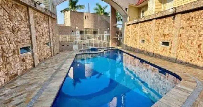 Casa de condomínio 02 suítes, 02 vagas privativas, 117 m2  570 mil