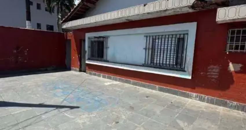 Casa de esquina no maracanã 02 dorms, 03 vagas 405 mil