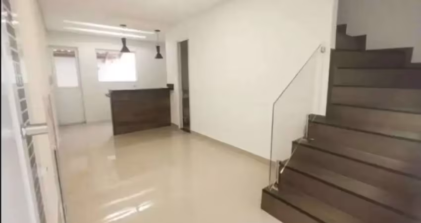 Sobrado de condomínio novo - lado praia e financia! 2 dorms 1 suíte!