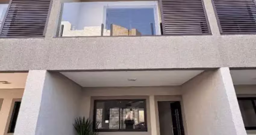 Oportunidade - sobrado 3 dorms c/ piscina, 400 mts da praia