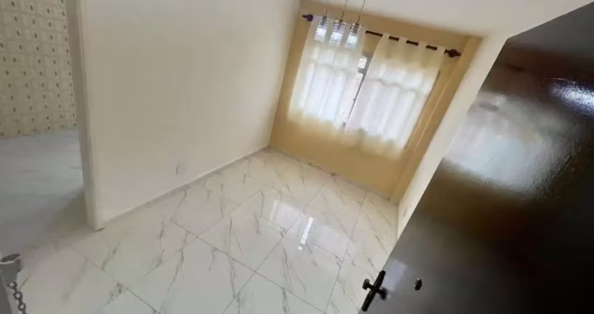 Apartamento com 1 dorm semi mobiliado com elevador - financia!