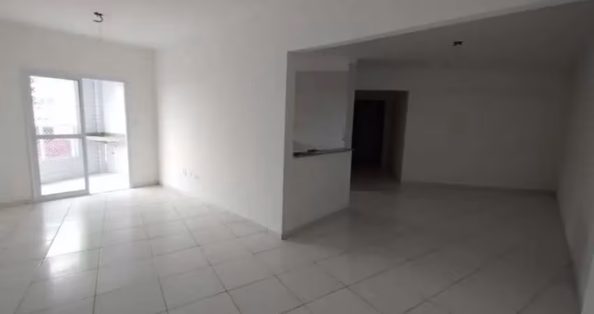 Oportunidade!! amplo apto, 2 dorms, entrada de r$ 140mil, pertinho da praia!!