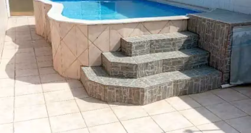 Oportunidade!! sobrado triplex, 03 suítes, com piscina e churrasqueira!!