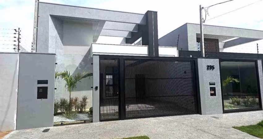 Casa padrão com piscina à Venda, Jardim Munique, Maringá, PR