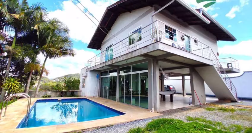 Casa com 2 dormitórios à venda, 243 m² por r$ 800.000,00 - itoupava norte - blumenau/sc