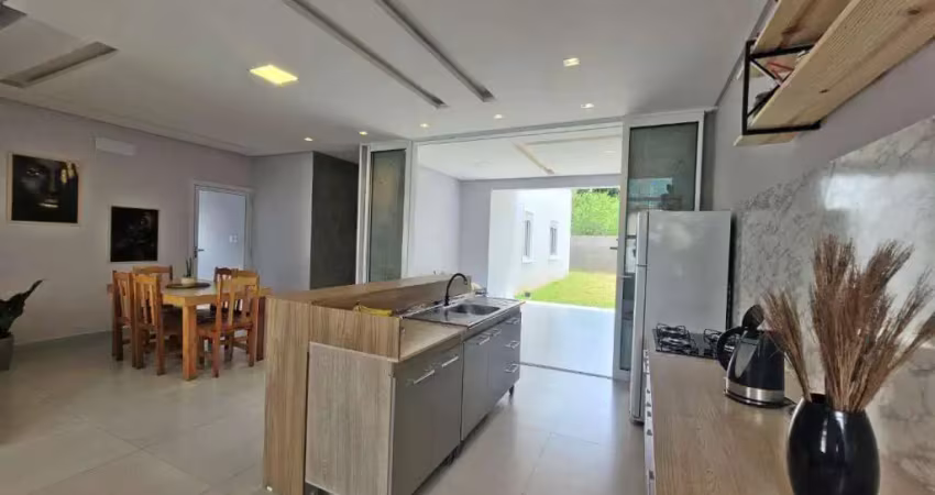 Casa com 3 dormitórios à venda, 170 m² por R$ 790.000,00 - Lagos - Rodeio/SC