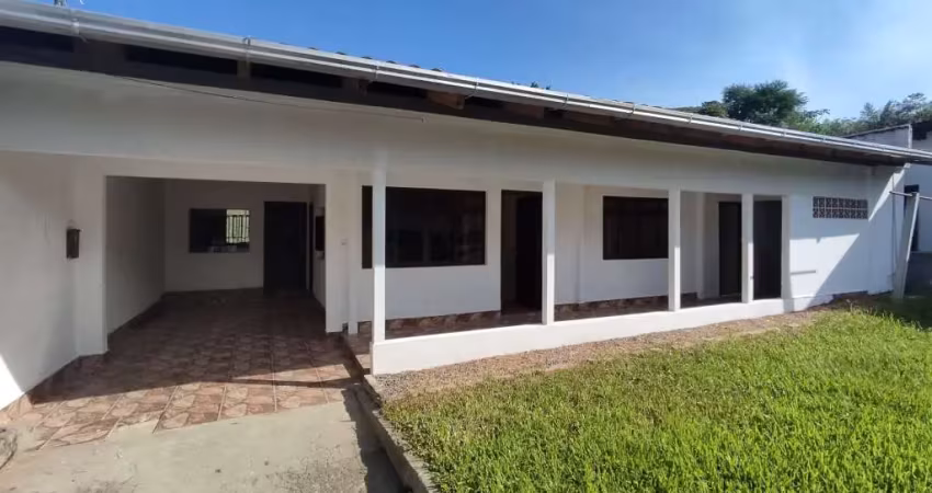 Casa com 4 dormitórios para alugar, 180 m² por r$ 2.731,23/mês - itoupava central - blumenau/sc