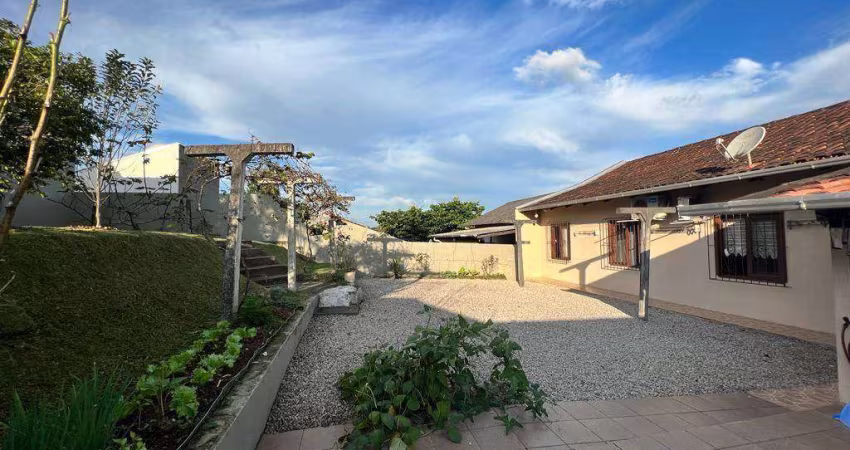 Casa com 3 dormitórios à venda, 139 m² por R$ 650.000,00 - Itoupava Central - Blumenau/SC