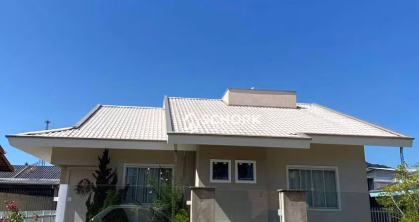 Casa com 2 dormitórios à venda, 145 m² por R$ 730.000,00 - Glória - Rodeio/SC